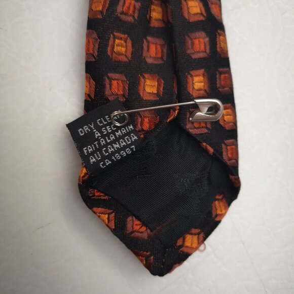 Dion Collection Men's 100% Italian Silk Hand Crafted in Canada Neck Tie - Picture 4 of 6
